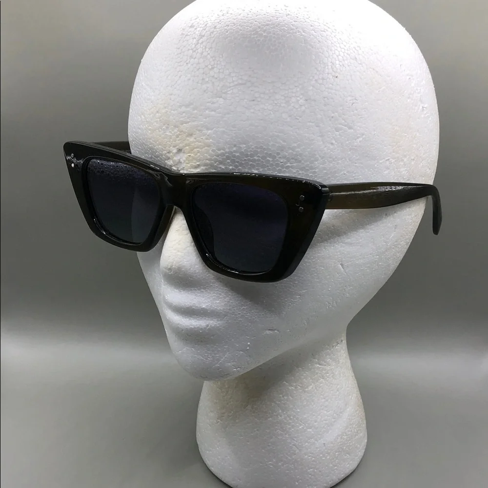 Cat eye sunglasses bundle lot 5 Vanlinker Quay Australia Sojos Trendy Colorful